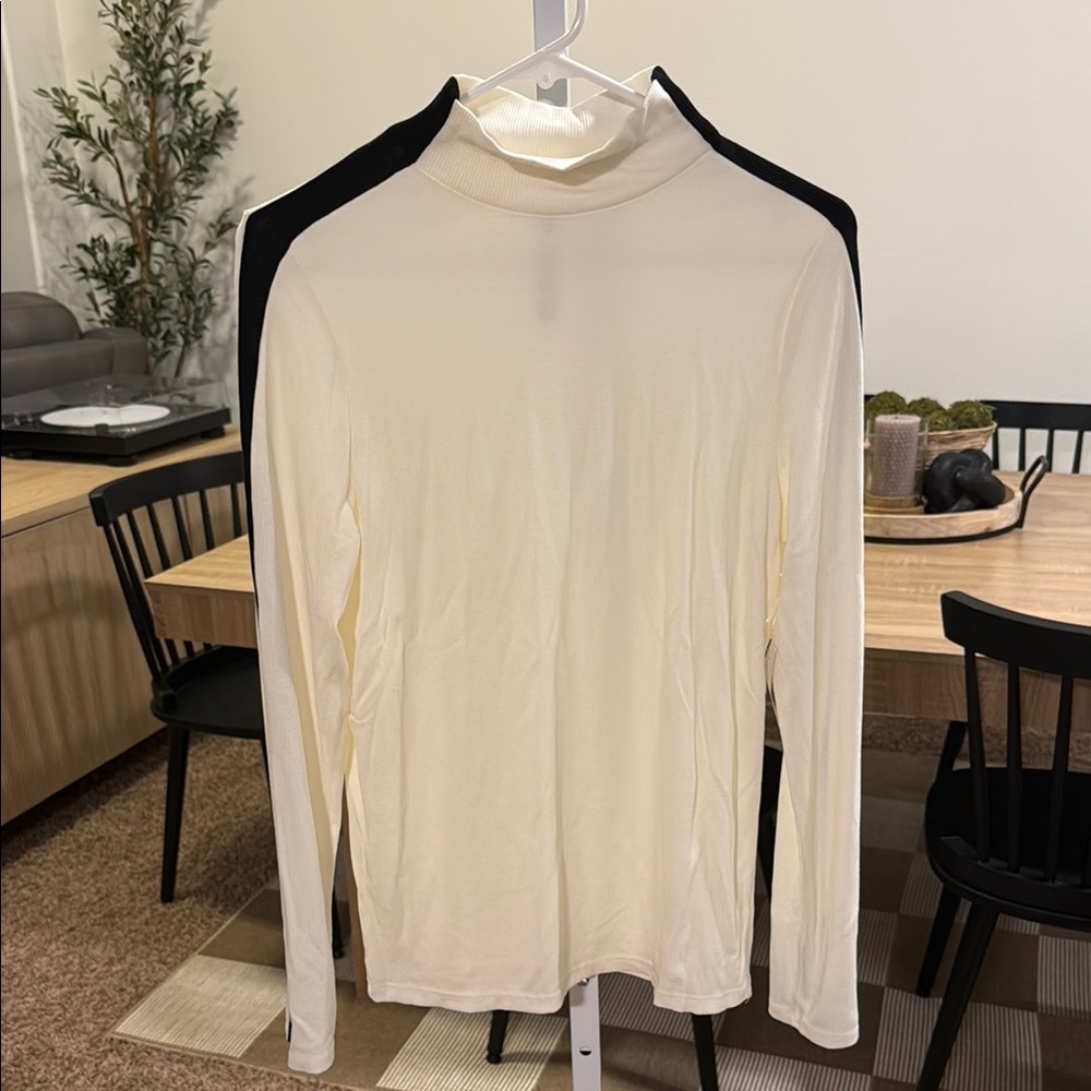 Lou & Grey Cream with Black accent mock neck Long Sleeve Tee new with tags